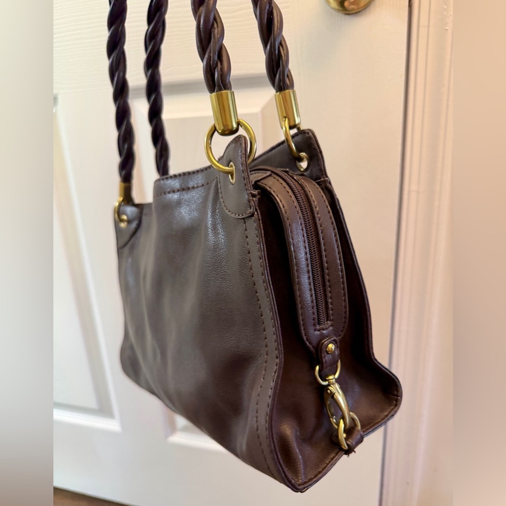 Classic Relic Brown Leather Shoulder Bag with Braided Handles - Picture 2 of 5